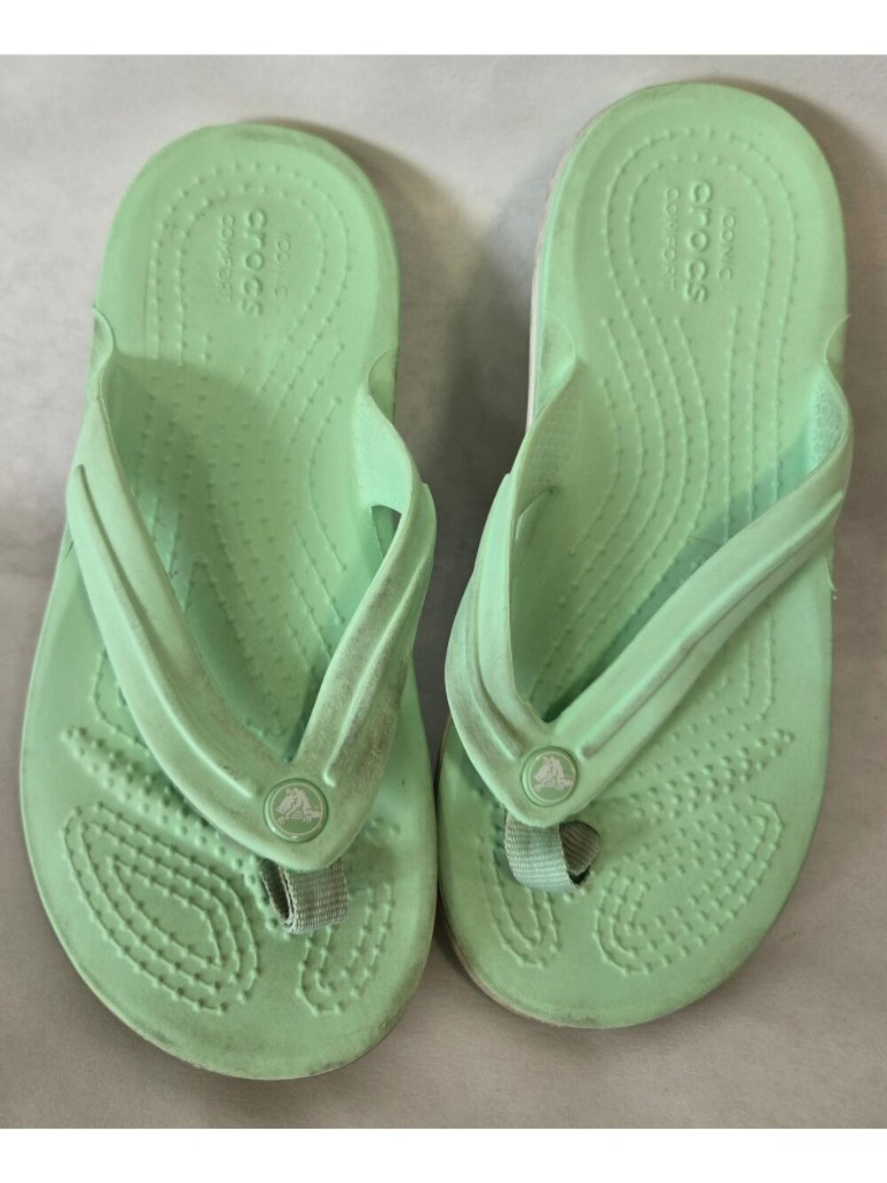 Youth Light Green Croc Flip Flops Size 10 Summer Sandals Pool Time House Shoes